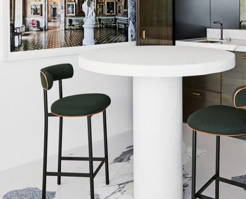 Billede af Font barstole. Polstret og af dansk design fra Møbel Copenhagen. Fås også med armlæn og i 2 højder.