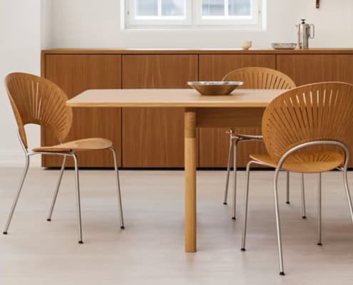 Billede af Kantinestol Trinidad, en klassisk flot, dansk designer stol med en skal i formspændt finer.